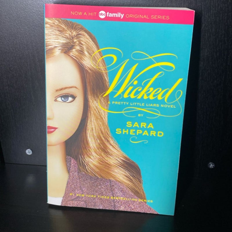Pretty Little Liars #5: Wicked