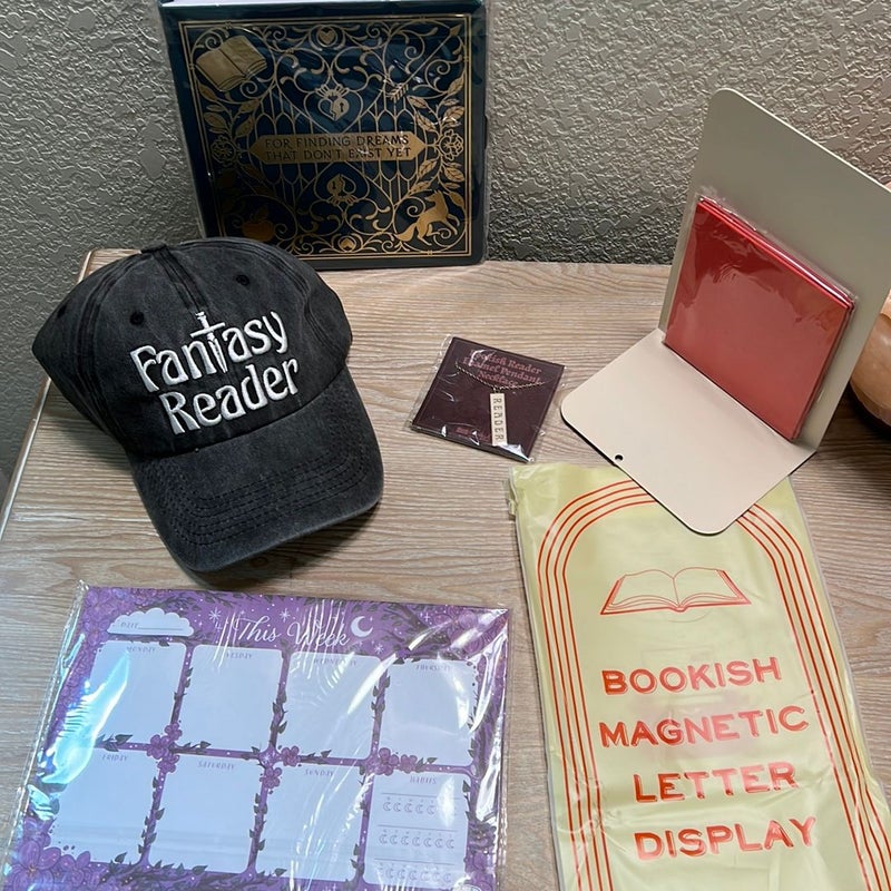 Bookish Box Subscription Goodies!