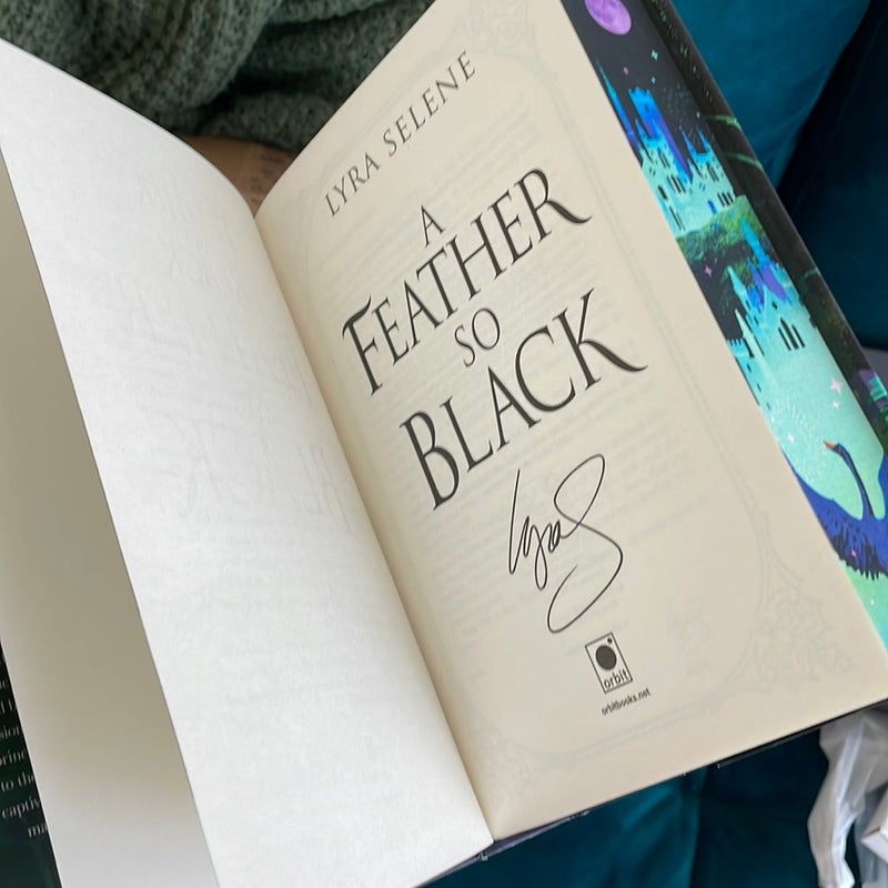 A feather so black (Fairyloot Ed)