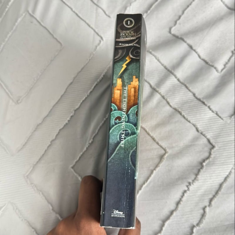 Percy Jackson and the Olympians, Book One the Lightning Thief (Percy Jackson and the Olympians, Book One)