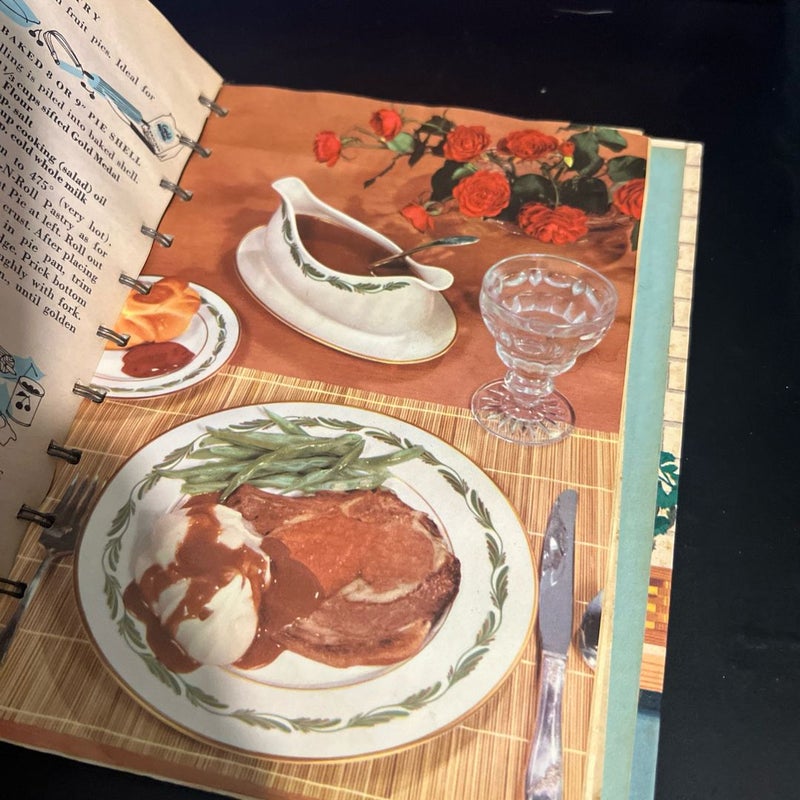Betty Crocker’s Good And Easy Cookbook Vintage 1954