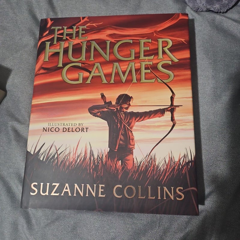 The Hunger Games: Illustrated Edition