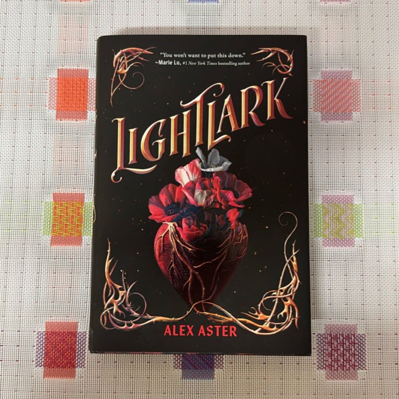 Lightlark (Special Edition)
