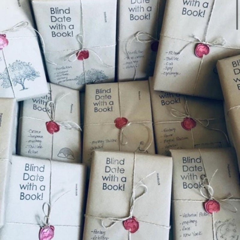 Blind Date with a Book!💘