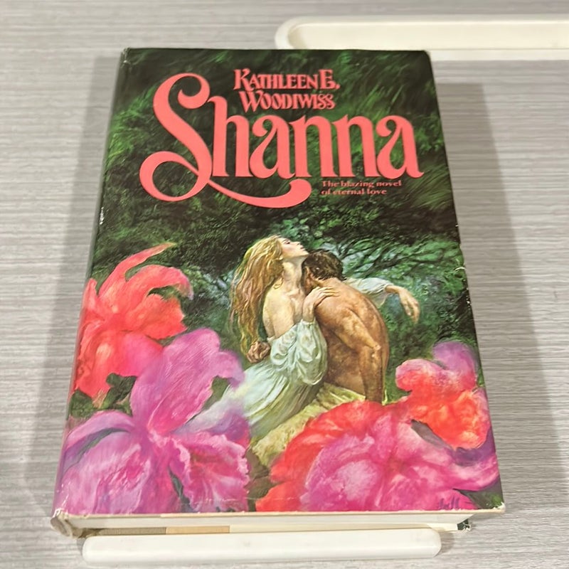 Shanna (Avon First Edition 1977) HC