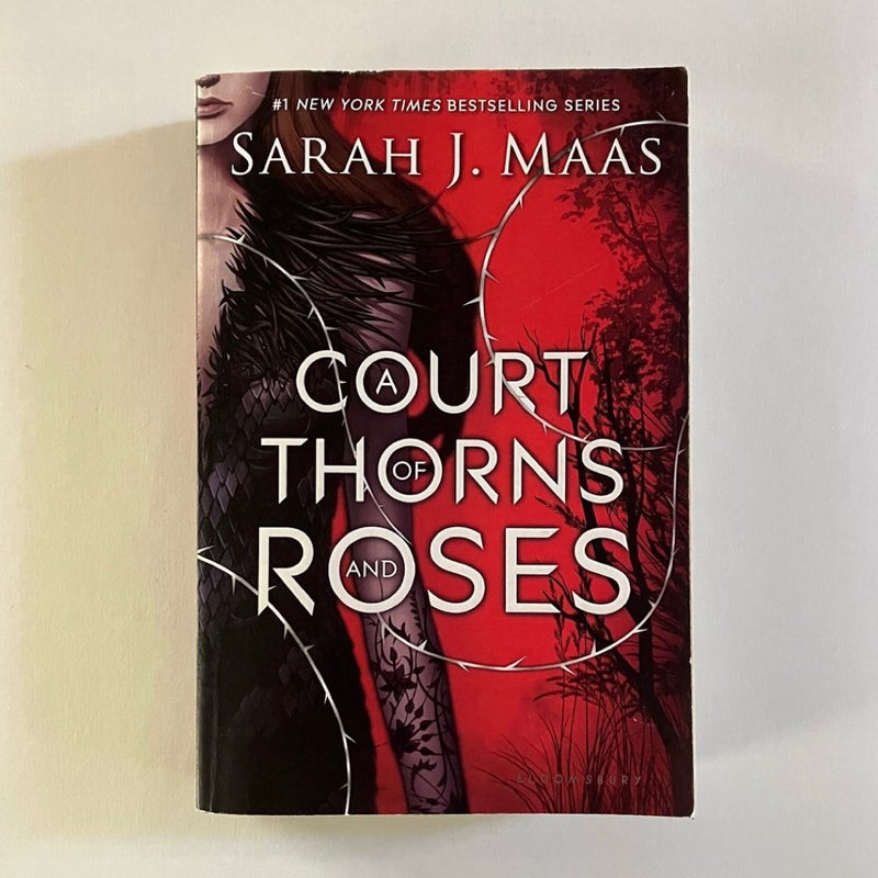 A Court of Thorns and Roses - OOP Edition