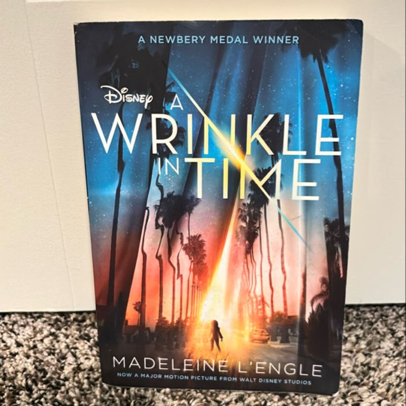 A Wrinkle in Time Movie Tie-In Edition