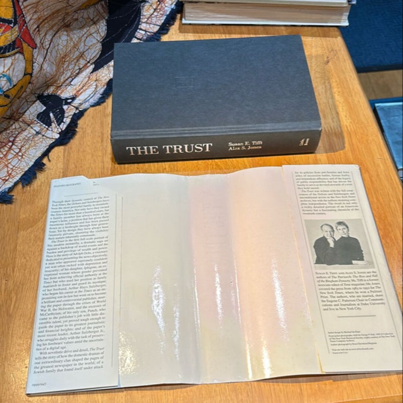 1999 1st Ed 1st Print * The Trust
