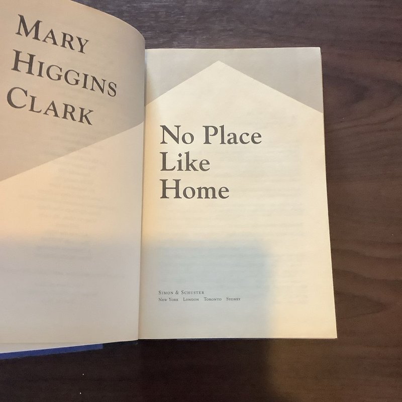 No Place Like Home by , Hardcover | Pangobooks