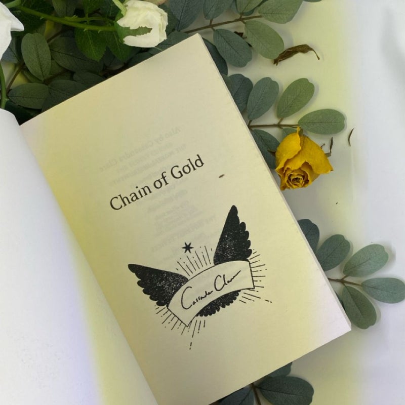 Chain of Gold (The Last Hours trilogy signed Waterstones)