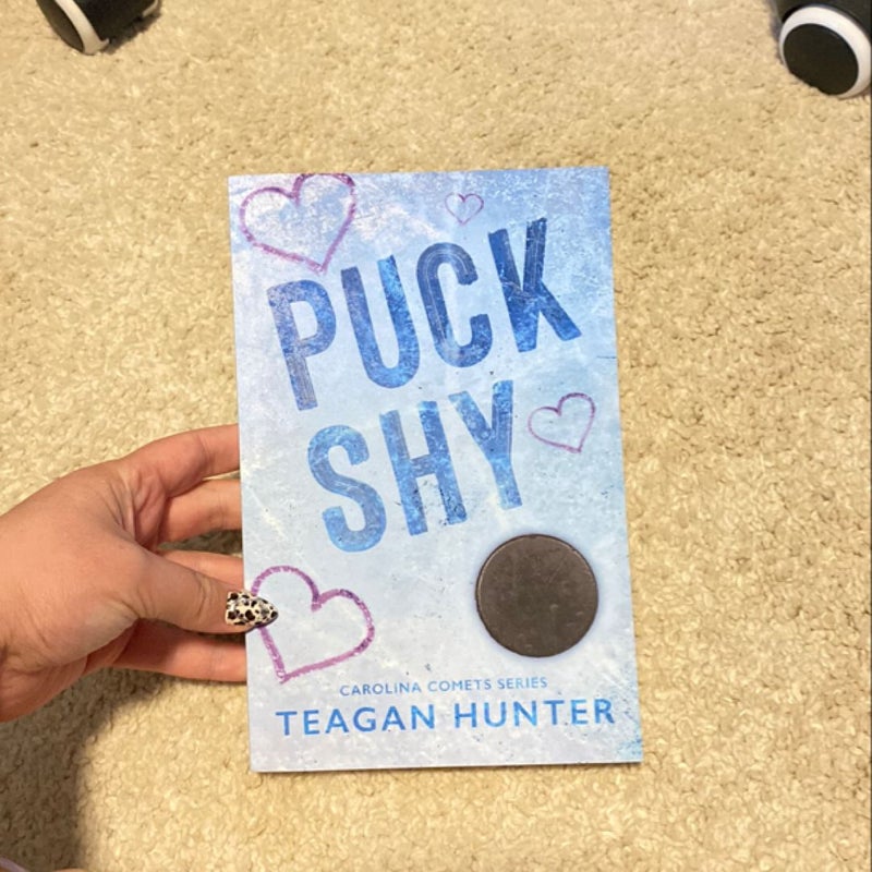 Puck Shy (Special Edition)