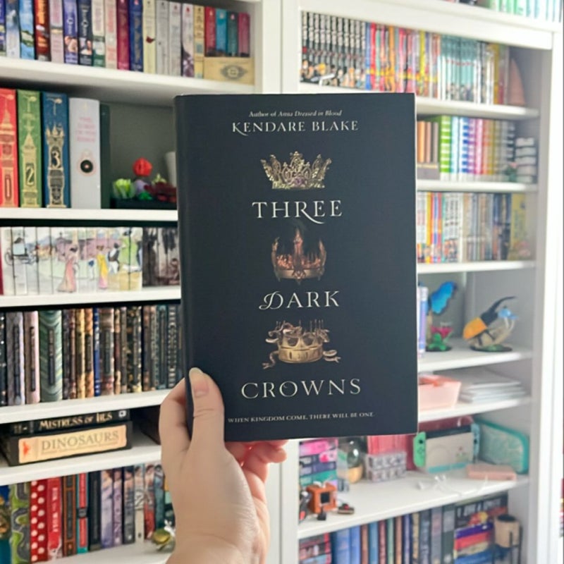 Three Dark Crowns (First Edition)