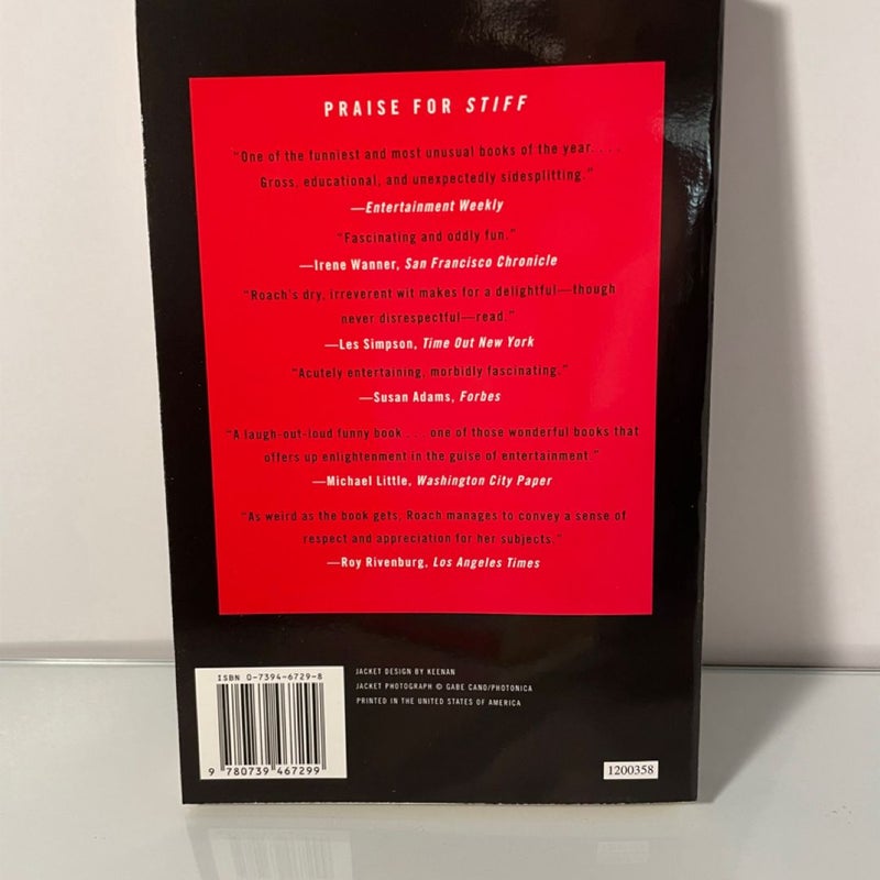 NEW - Spook: Science Tackles the Afterlife by Mary Roach First Edition Paperback