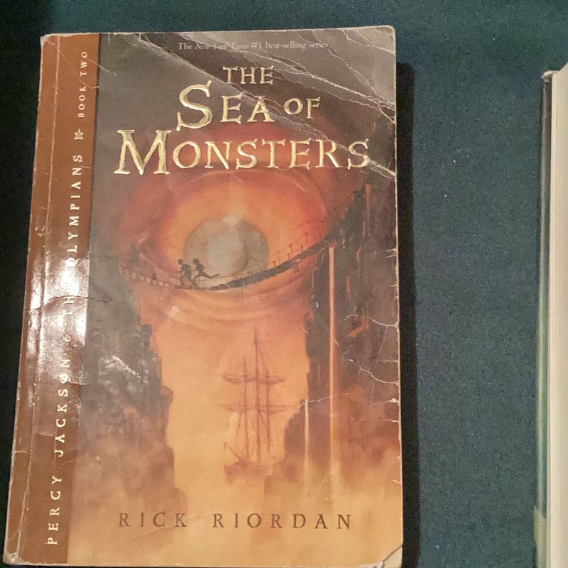 Percy Jackson and the Olympians, Book Two the Sea of Monsters (Percy Jackson and the Olympians, Book Two)