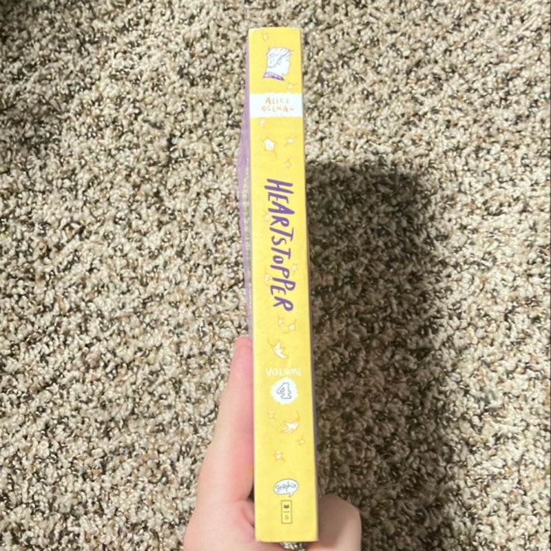 Heartstopper: Volume 4: a Graphic Novel