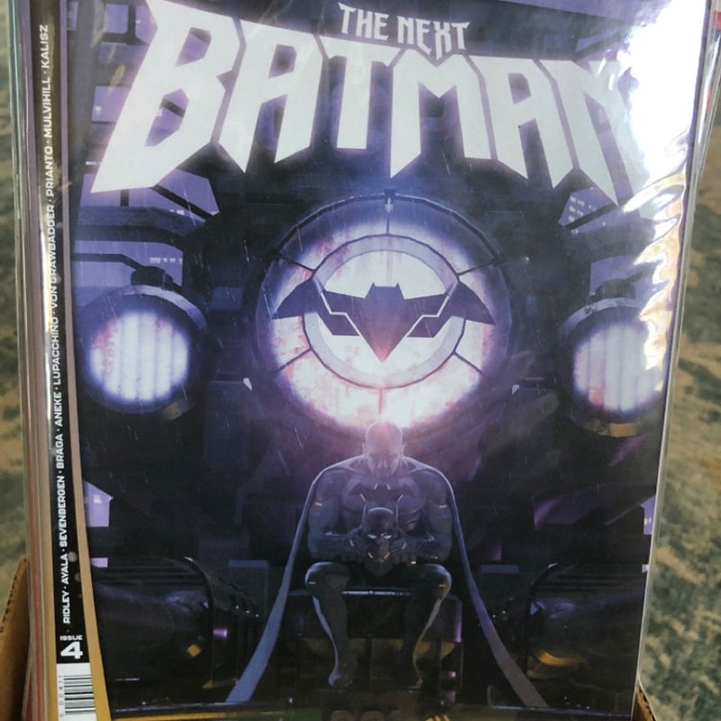 The Next Batman issue 1-4  (ENTERTAINING OFFERS)  FIRST APPEARANCE OF TIM FOX AS BATMAN
