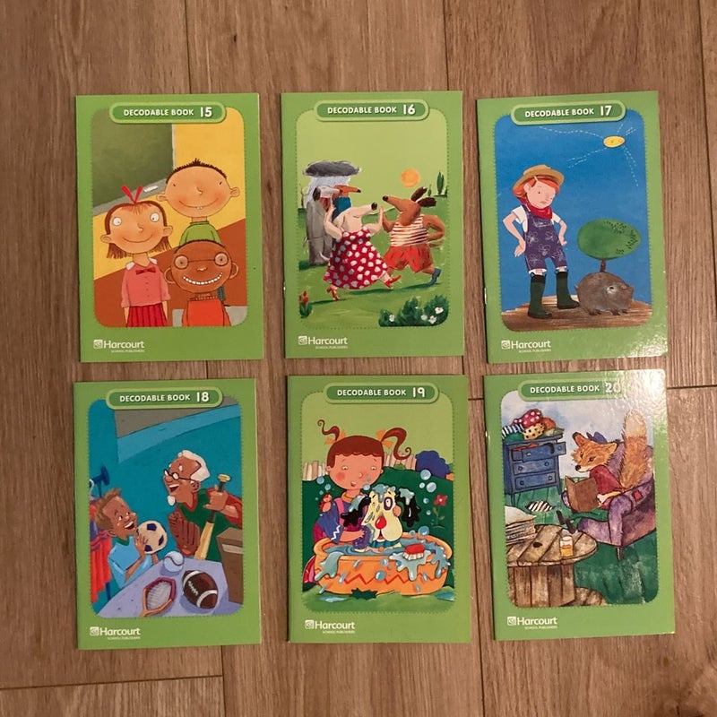 (24) Harcourt Decodable Early Reader Book Set 
