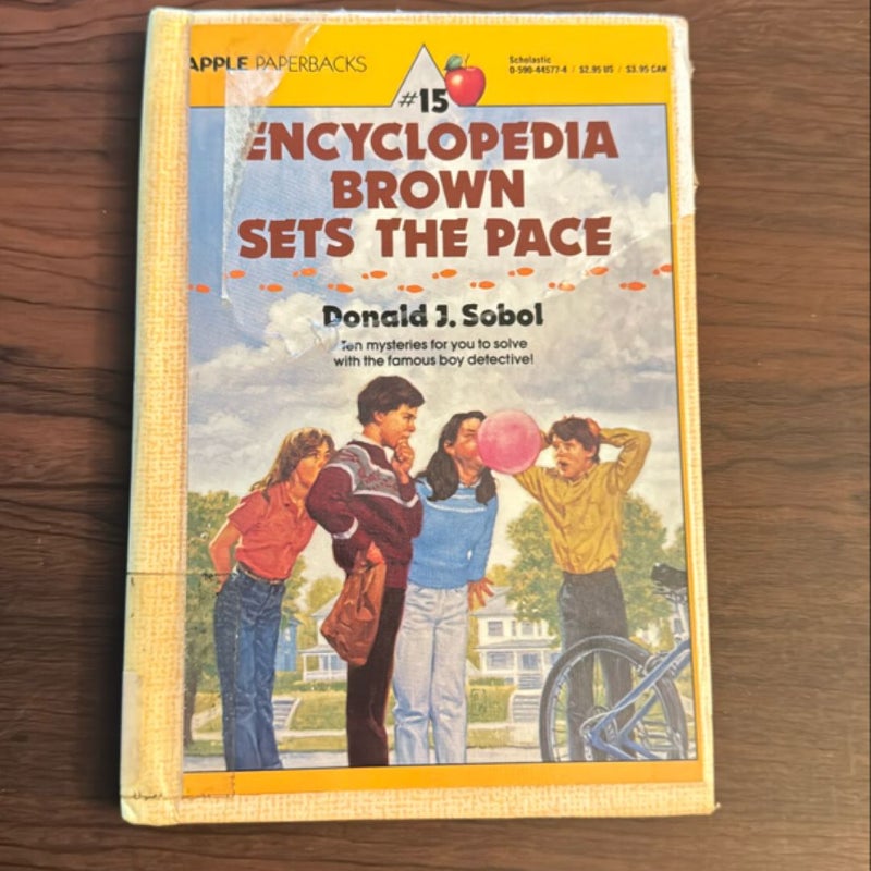 #15 Encyclopedia Brown Sets The Pace 