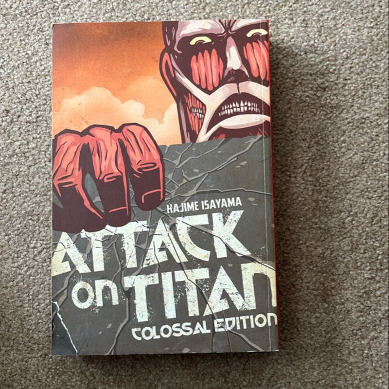 Attack on Titan: Colossal Edition 1