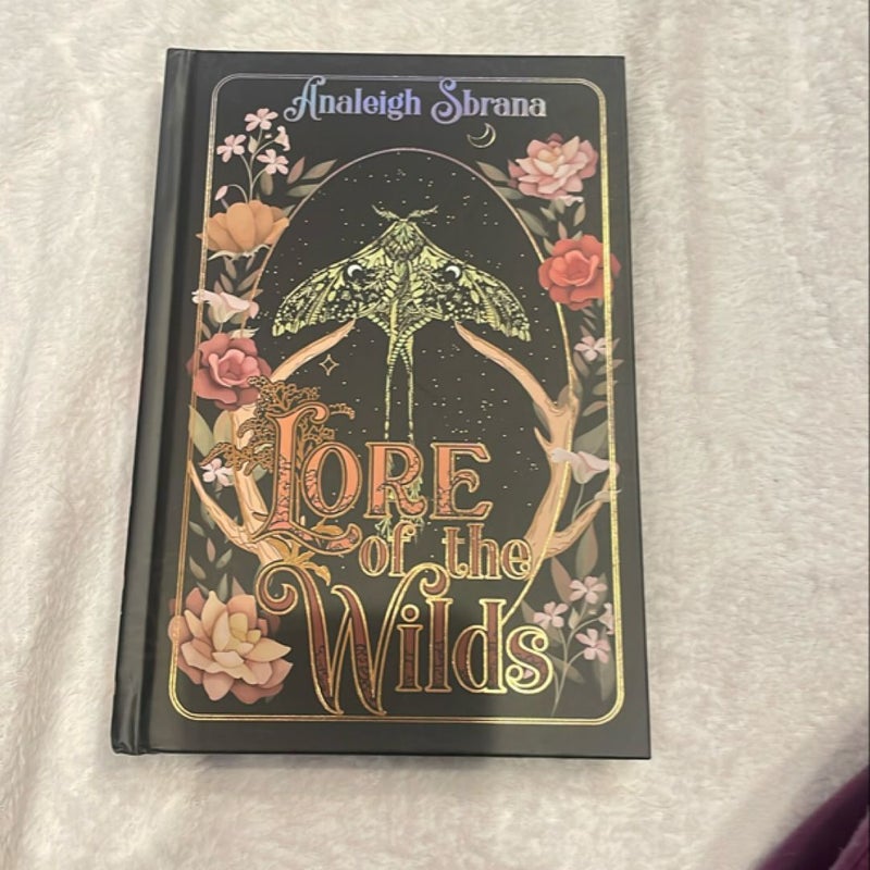 SIGNED bookish box - lore of the wilds