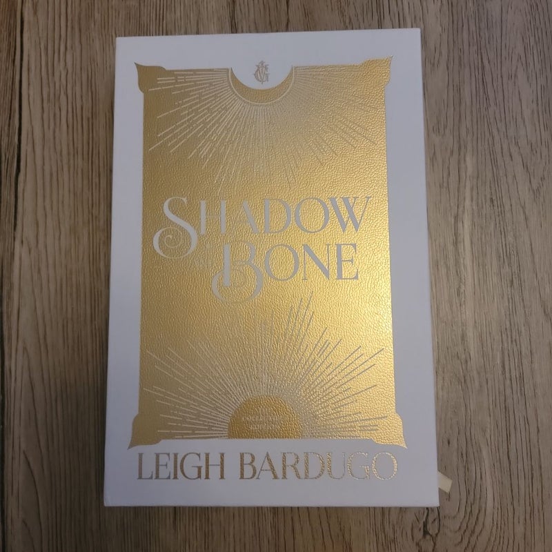 Shadow and Bone: the Collector's Edition