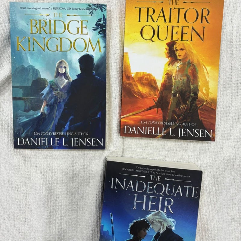 Bridge kingdom traitor queen inadequate heir 