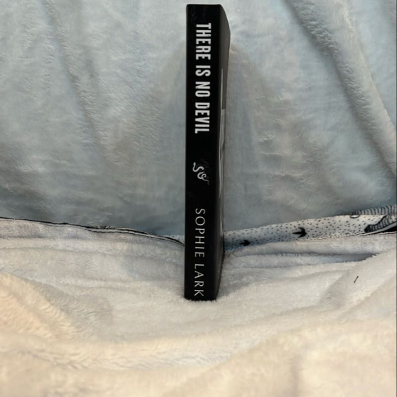 There Is No Devil OOP Indie Edition