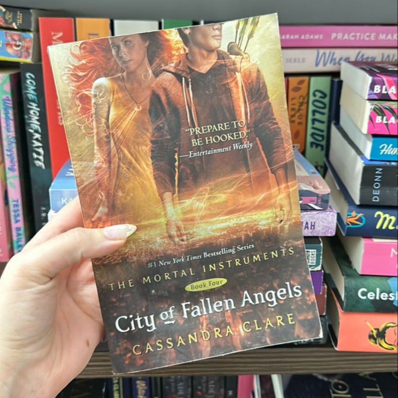 City of Fallen Angels by Cassandra Clare