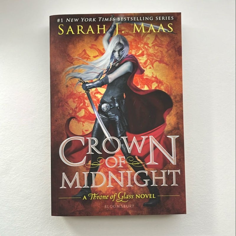 Crown of Midnight (OOP)