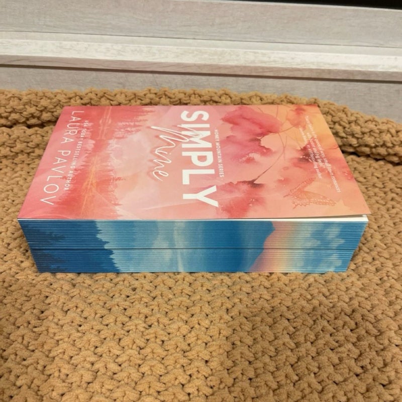 Simply Mine & Only Mine deluxe edition Laura Pavlov