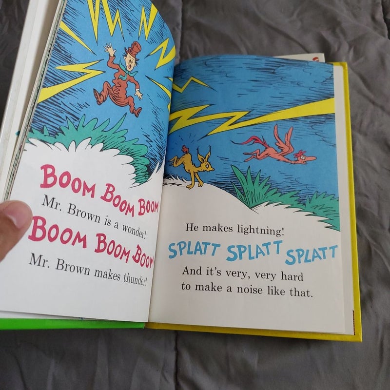 4 book DR. SEUSS CHILDREN'S BOOK BUNDLE!