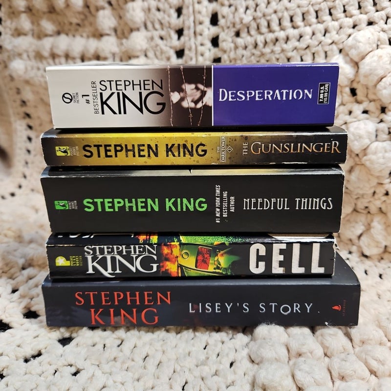 Stephen King Paperback Bundle