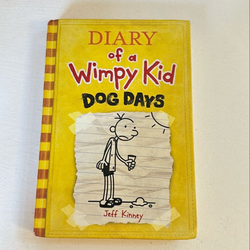 Diary of a Wimpy Kid # 4 - Dog Days