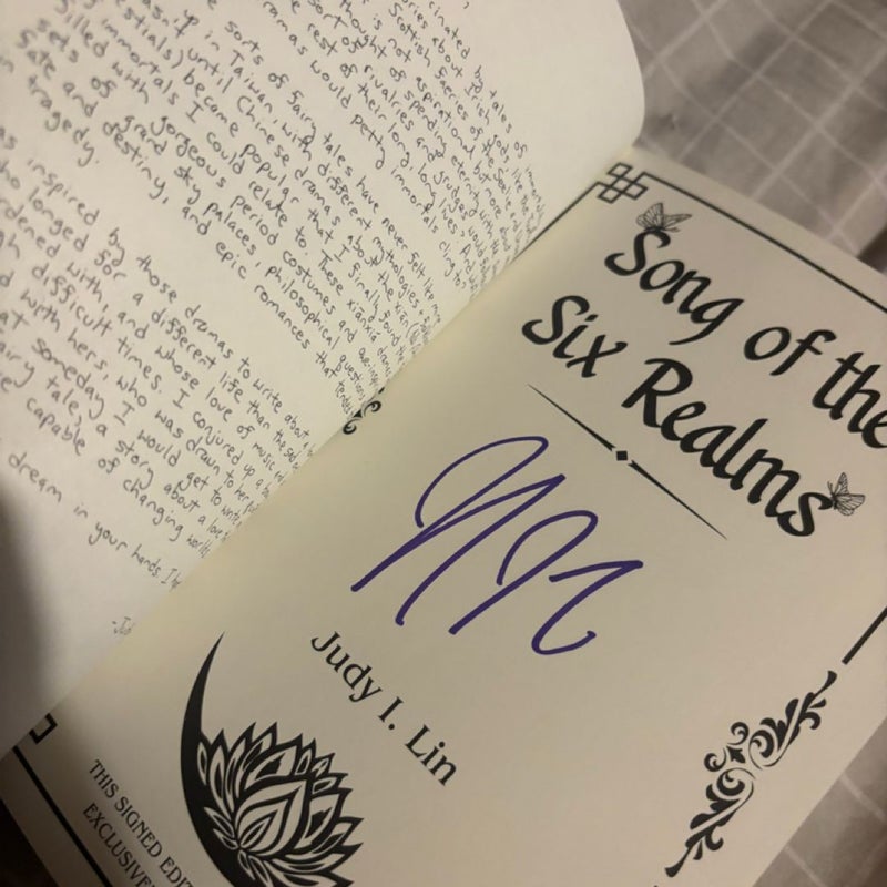 Song of the Six Realms Owlcrate Edition