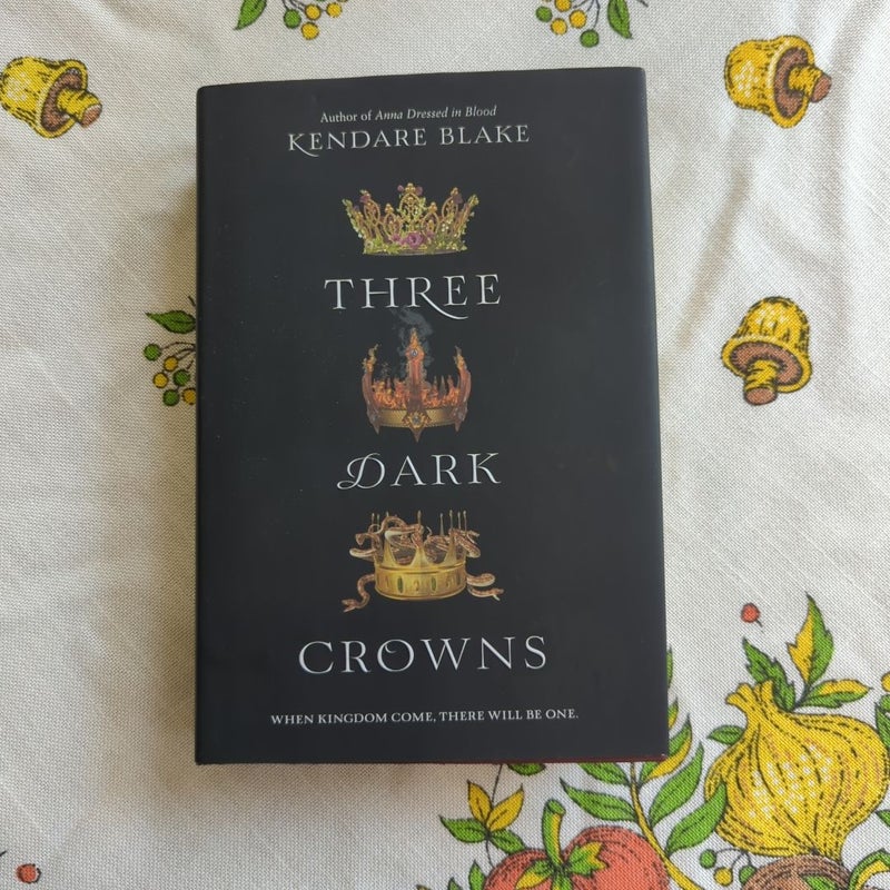 Three Dark Crowns