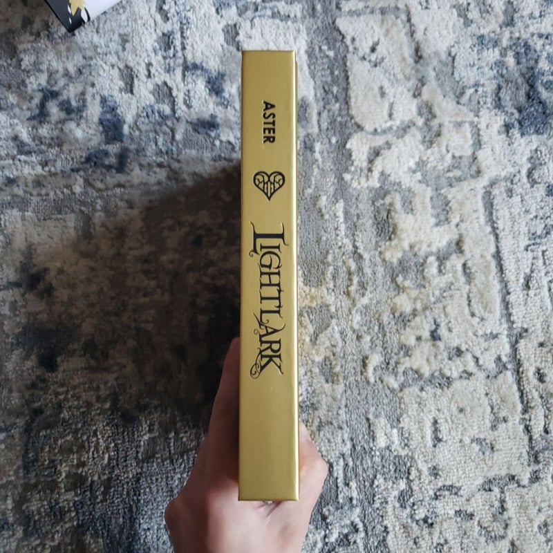 Lightlark (Bookish Box)