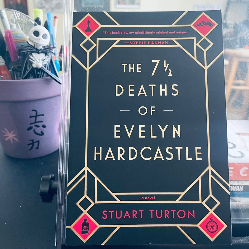 The 7½ Deaths of Evelyn Hardcastle