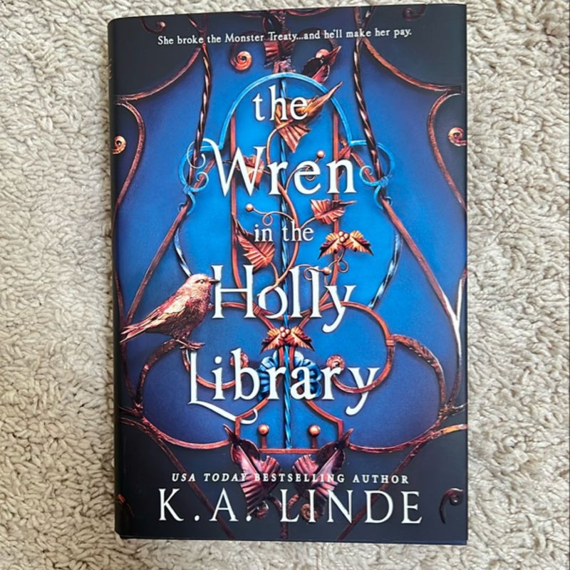 The Wren in the Holly Library (Deluxe Limited Edition)