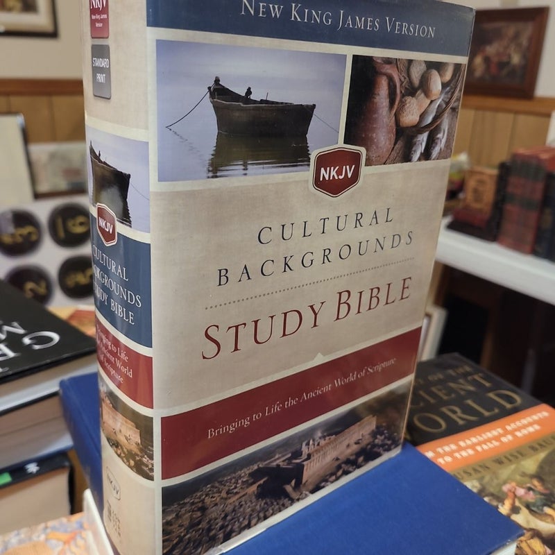 NKJV Cultural Backgrounds Study Bible