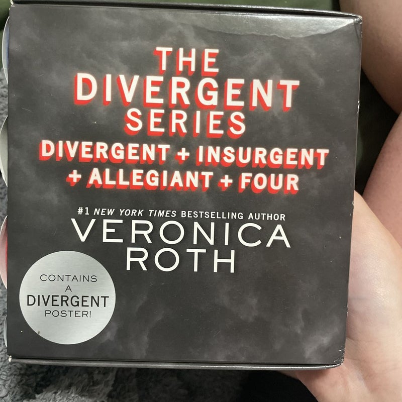 Divergent Series Four-Book Hardcover Gift Set