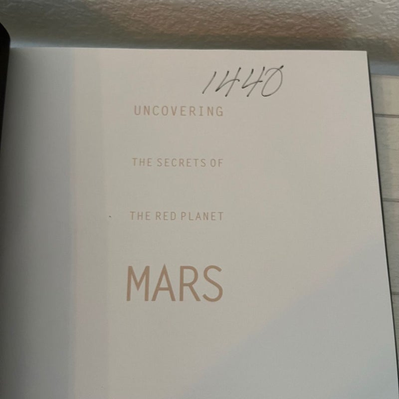 Lot of 3 Book Bundle National Geographic Mars, Space Atlas, The New Solar System