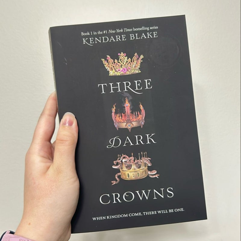 Three Dark Crowns