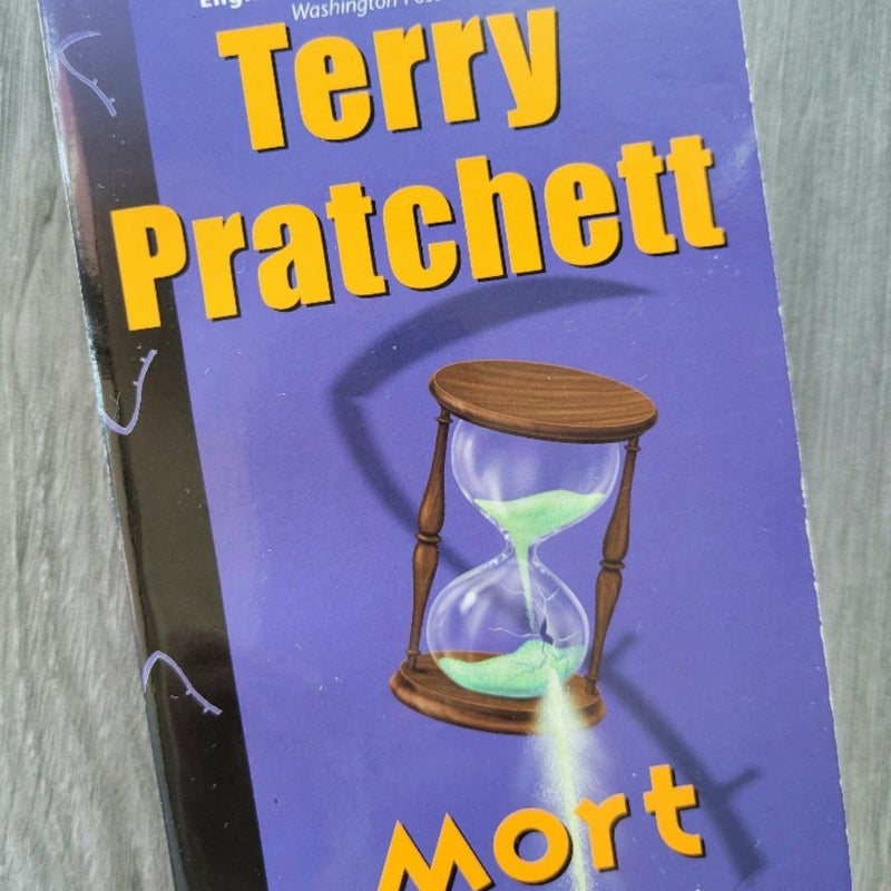 DISCWORLD SERIES BY LOT OF 4 TERRY PRATCHET: MORT WITCHES HOGFATHER EQUAL RITES