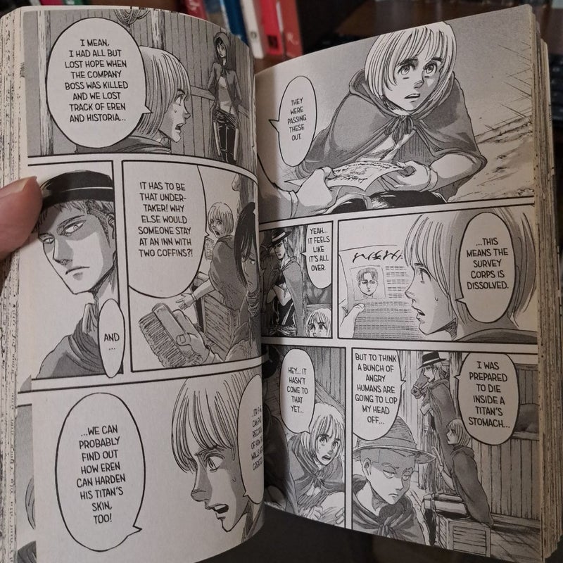 Attack on Titan 14