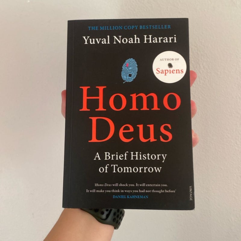 Homo Deus UK Paperback 