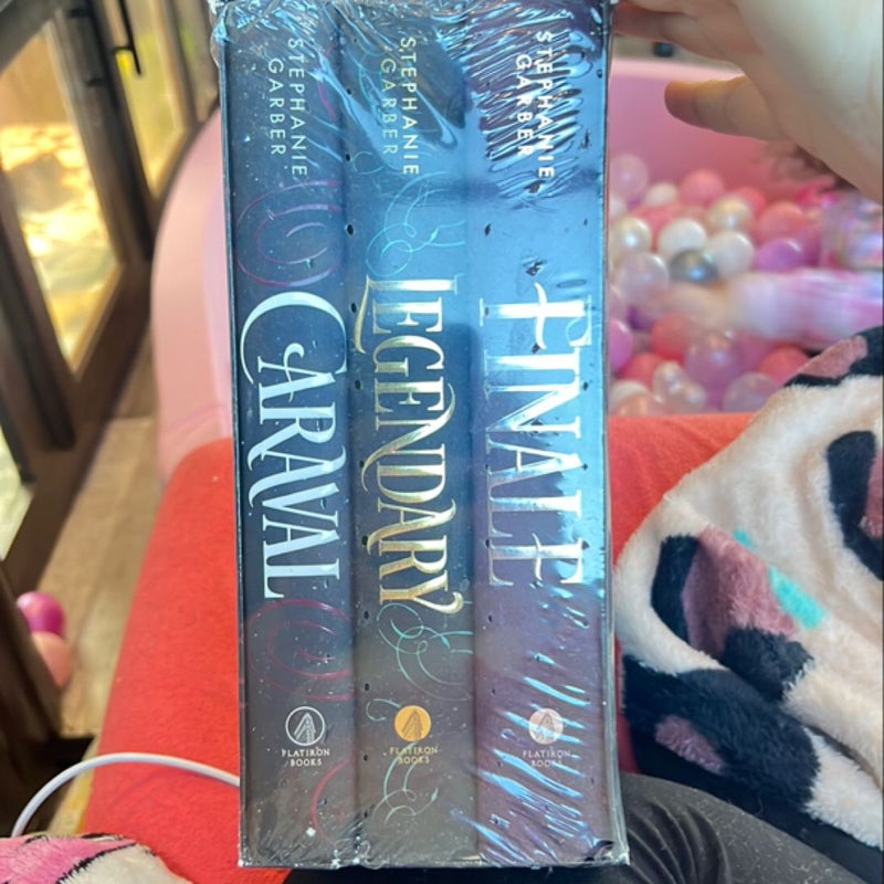 Caraval Boxed Set