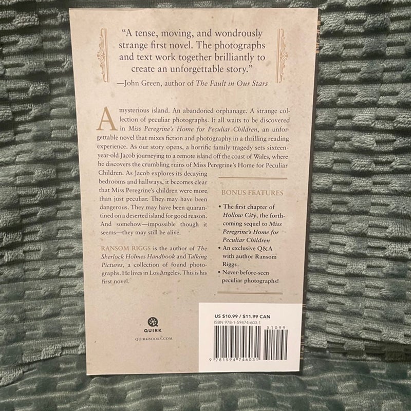 Miss Peregrine's Peculiar Children Boxed Set