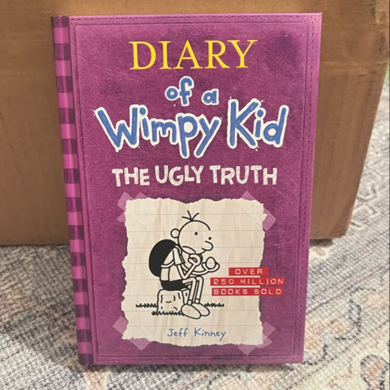 The Ugly Truth (Diary of a Wimpy Kid #5)