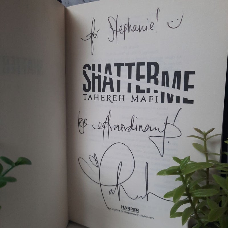 Shatter Me **Original cover art **Signed 