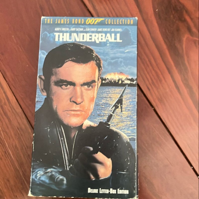 Thunderball 007 VHS